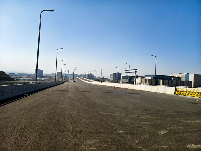 مطار أورومتشي، شينجيانغ